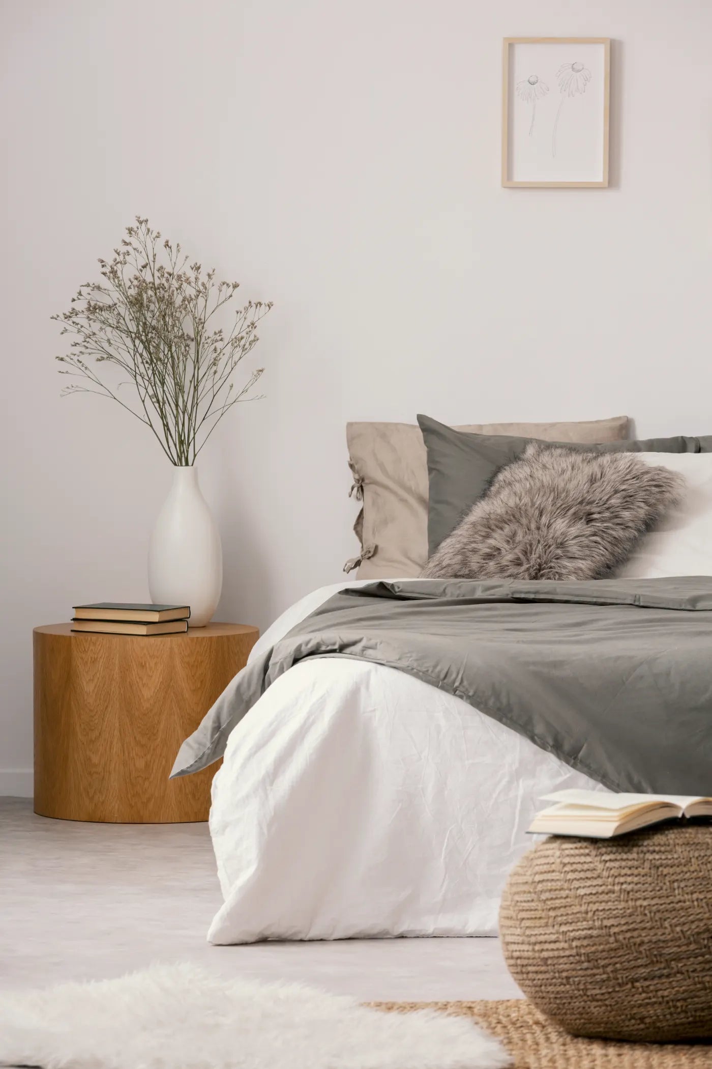 Schlafzimmer in ruhigen Naturtönen